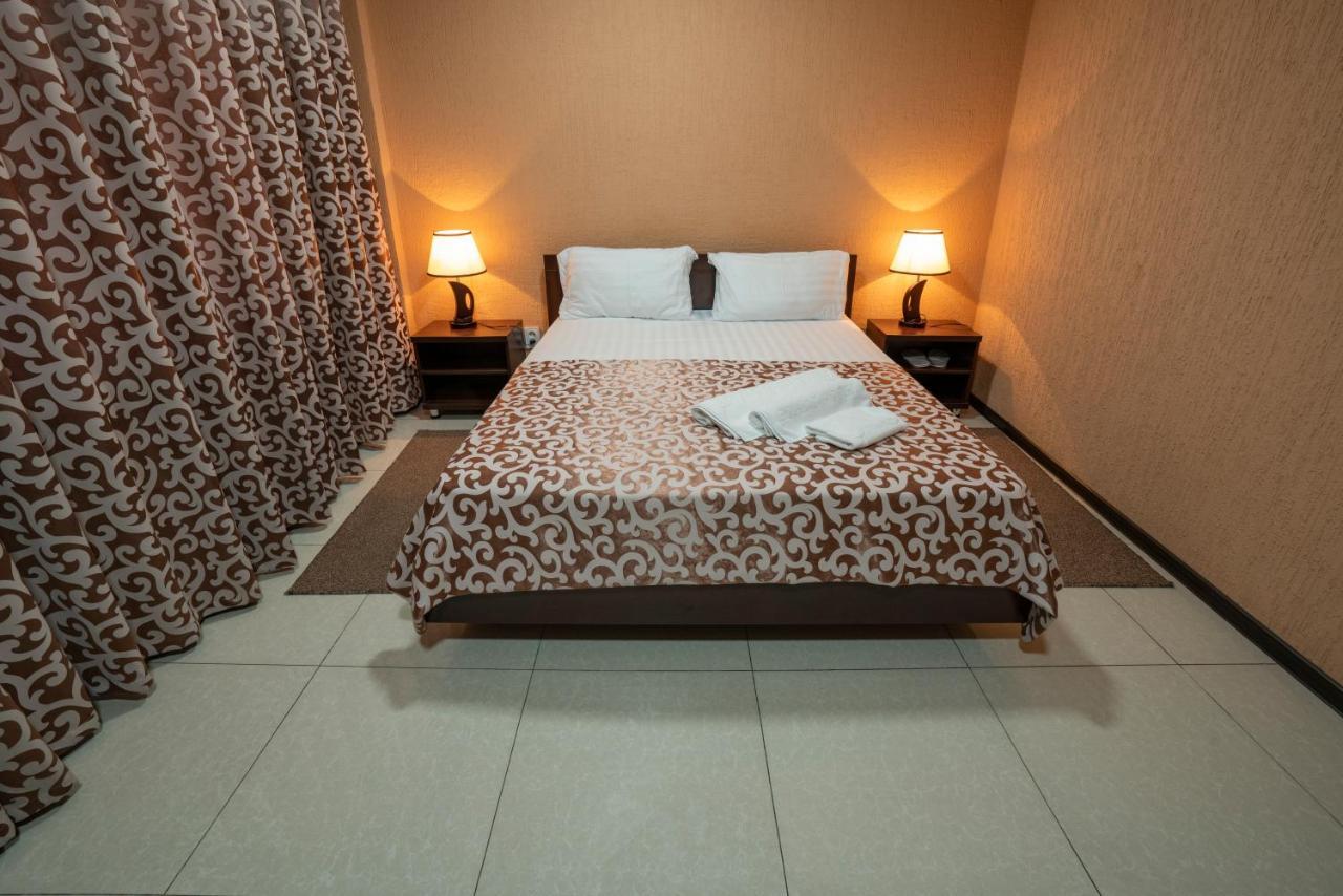 Rohat Hotel Chilonzor Τασκένδη Εξωτερικό φωτογραφία